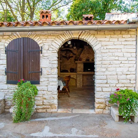 Mauro In Kacana, Istrien Villa *